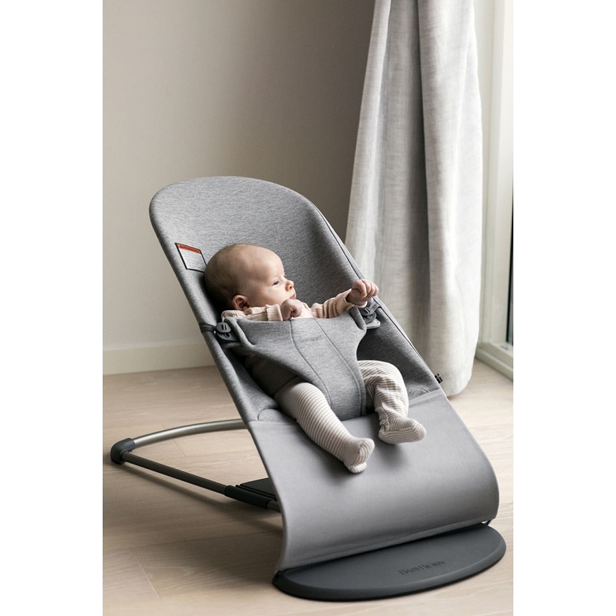 baby bjorn bouncer newborn