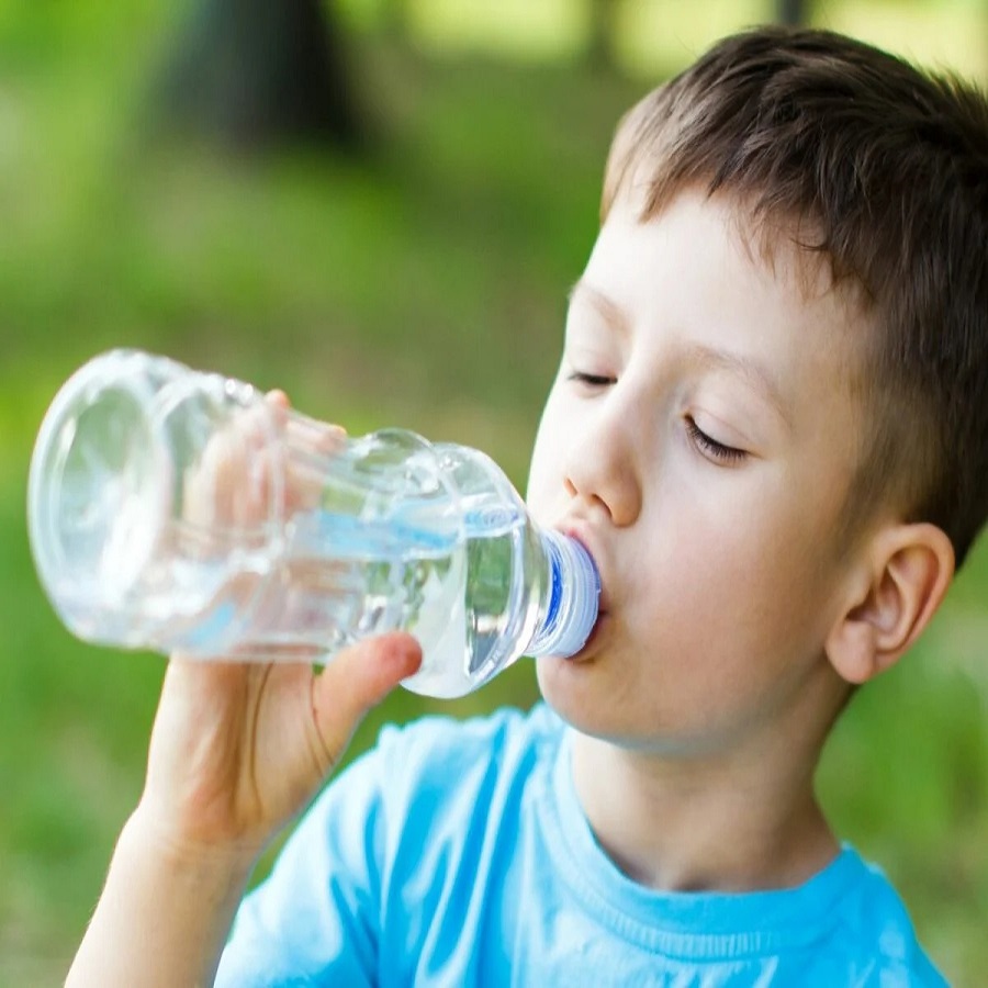 how to get toddler to drink water