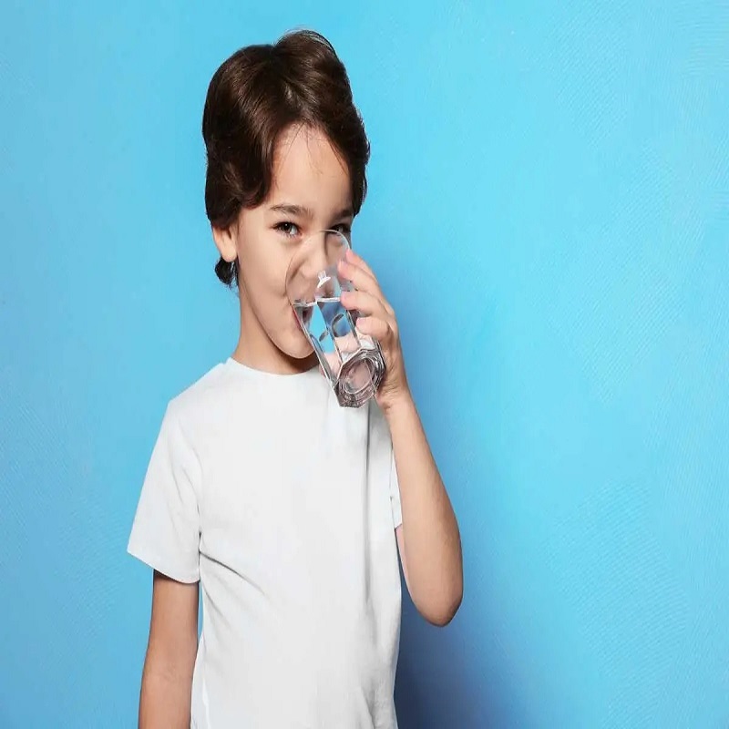 how to get toddler to drink water